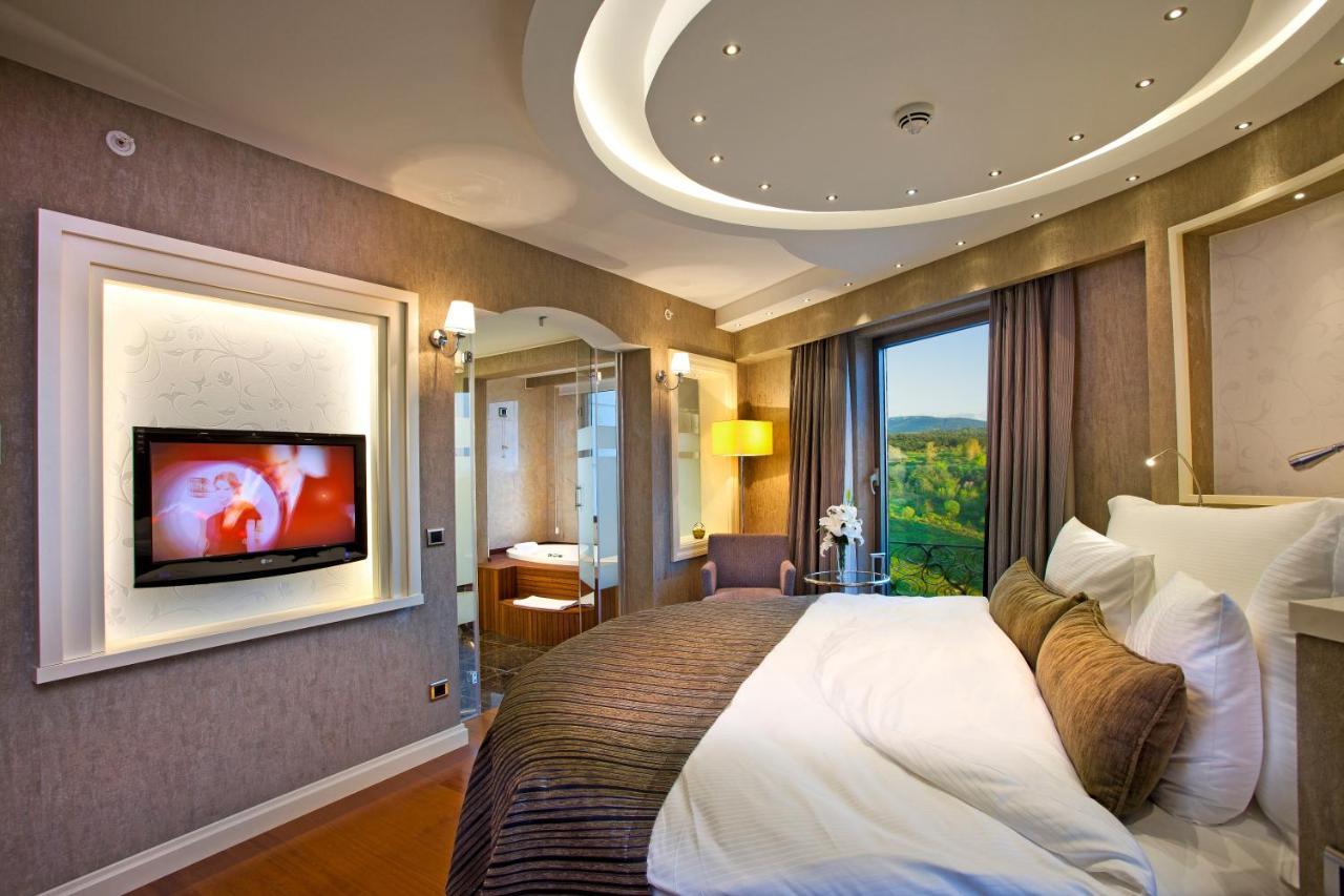 Limak Eurasia Luxury Hotel Istanbul Ngoại thất bức ảnh